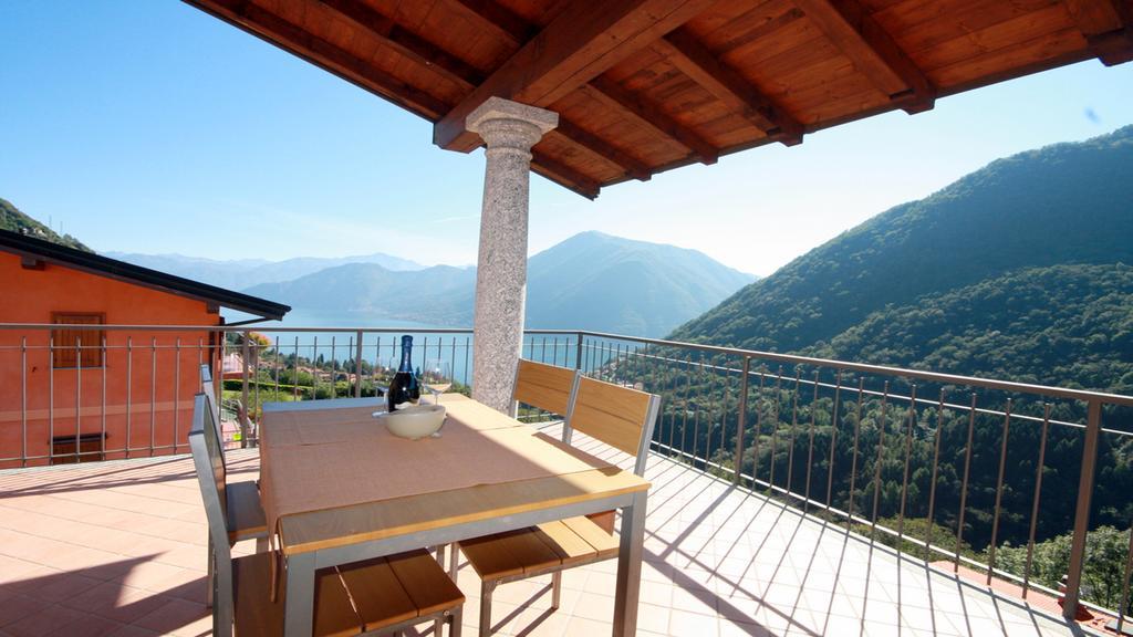 The Balcony On The Lake Dizzasco Exterior foto